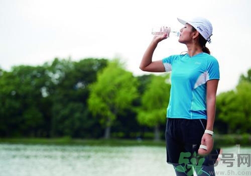 為什么喝水會(huì)惡心？喝水有時(shí)感覺(jué)惡心是怎么回事？