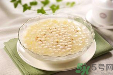 米酒變酸是什么原因 米酒變酸還能喝嗎？