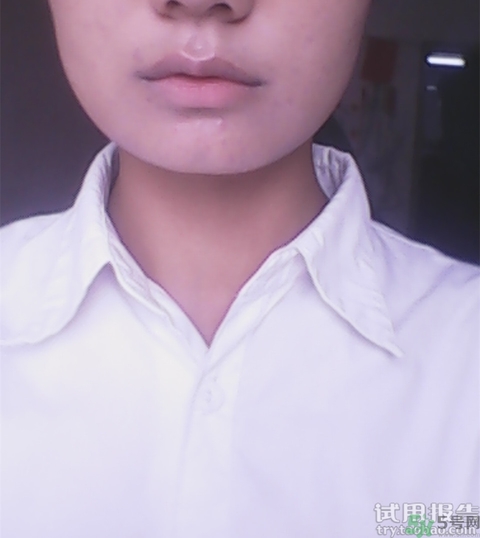 蘭芝雙色唇膏真假怎么辨別?蘭芝雙色唇膏真假辨別圖 蘭芝雙色唇膏真假怎么辨別?蘭芝雙色唇膏真假辨別圖