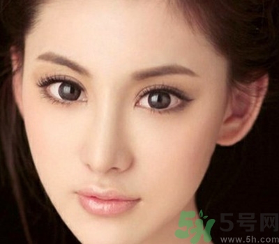 開眼角多少錢？開眼角有什么危害？