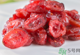 蔓越莓可以泡水喝嗎?蔓越莓干能泡水喝嗎? 蔓越莓可以泡水喝嗎?蔓越莓干能泡水喝嗎?