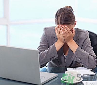 眼睛干癢用什么眼藥水？眼藥水哪種好？