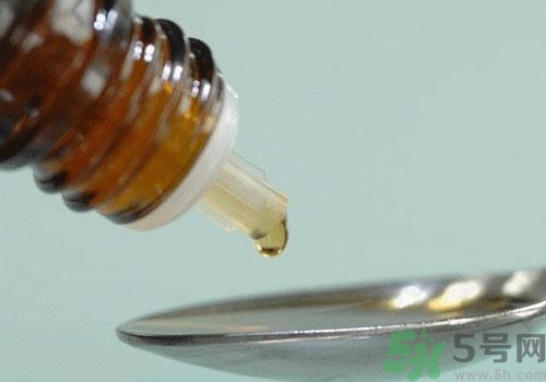 藿香正氣水和感冒藥能一起吃嗎？藿香正氣水不能和什么一起吃？