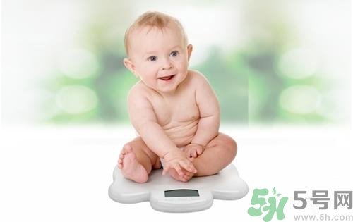 寶寶吃紙是怎么回事？寶寶吃紙怎么辦？