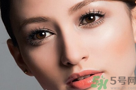 臥蠶怎么畫？臥蠶眼妝畫法步驟？