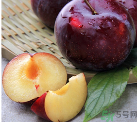 吃黑布林需要削皮嗎？黑布林皮可以吃嗎？