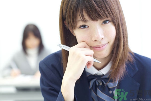 成績(jī)不好怎么辦？成績(jī)不好的人以后會(huì)沒(méi)有出息嗎？