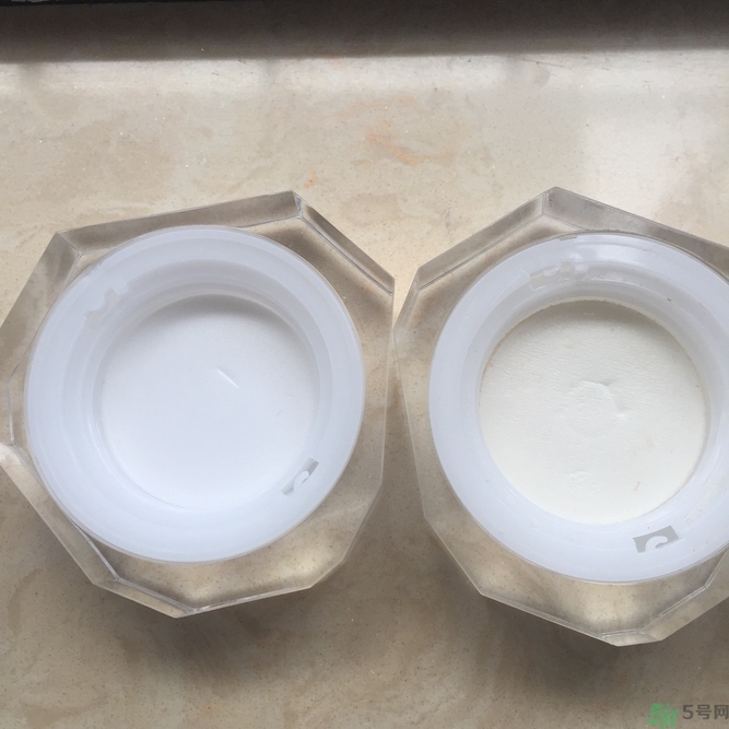 it's skin伊思蝸牛霜怎么辯真假 伊思蝸牛霜真假鑒別圖片對(duì)比 it's skin伊思蝸牛霜怎么辯真假 伊思蝸牛霜真假鑒別圖片對(duì)比