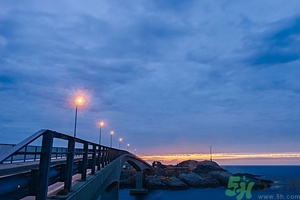 打雷的時候帶耳機聽歌好嗎?打雷的時候能戴耳機嗎 打雷的時候帶耳機聽歌好嗎?打雷的時候能戴耳機嗎