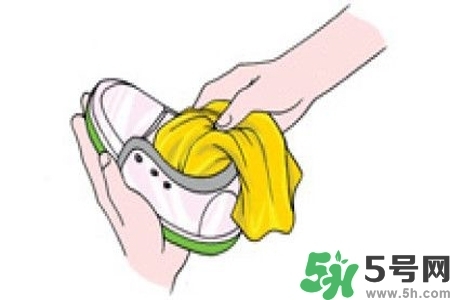 運動鞋怎么清洗？如何清洗運動鞋？