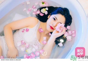 口紅要卸妝嗎？口紅卸不掉怎么辦？