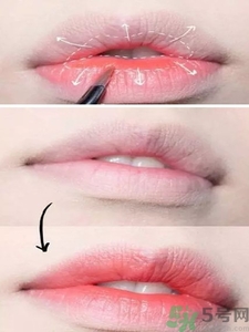 涂口紅要用唇刷嗎?唇刷的使用方法 涂口紅要用唇刷嗎?唇刷的使用方法