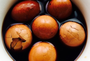 茶葉蛋可以喝豆?jié){一起吃嗎？茶葉蛋一天可以吃幾個？