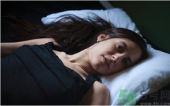 更年期失眠的原因？更年期失眠怎么調(diào)理？