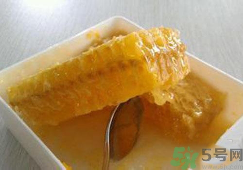 糖尿病可以吃蜂膠嗎？吃蜂膠降血糖嗎？