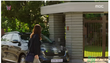 韓孝珠包包什么牌子？吳妍珠的包包什么牌子？