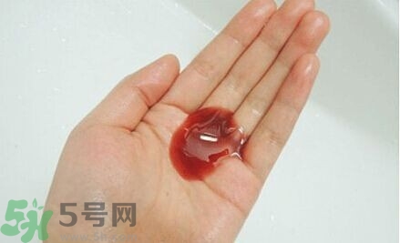 潤(rùn)膏和呂哪個(gè)好？ 潤(rùn)膏洗發(fā)水和呂哪個(gè)好用？