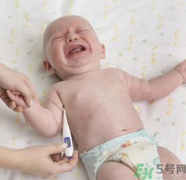 幼兒急疹怎么護(hù)理？ 幼兒急疹的幾大癥狀？