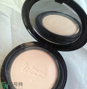 mistine羽翼粉餅有幾種色號?mistine羽翼粉餅試色圖 mistine羽翼粉餅有幾種色號?mistine羽翼粉餅試色圖