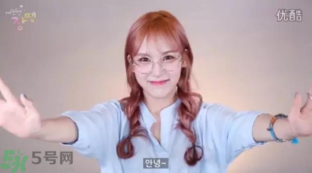 戴眼鏡怎么化妝？眼鏡妝怎么畫(huà)