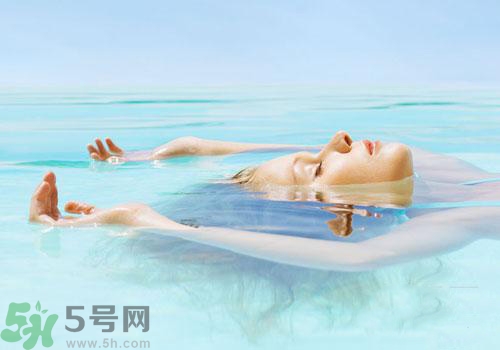 游泳會得紅眼病嗎？游泳會不會得紅眼??？