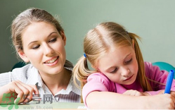 孩子性格內(nèi)向懦弱怎么辦？孩子性格內(nèi)向懦弱的原因？