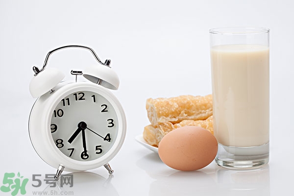 豆奶粉結塊還能喝嗎？豆奶粉分層還能喝嗎？