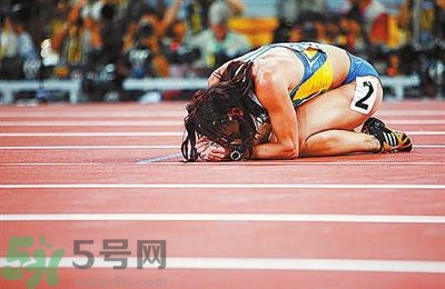 興奮劑對人身體有什么危害?興奮劑對運動員的危害 興奮劑對人身體有什么危害?興奮劑對運動員的危害