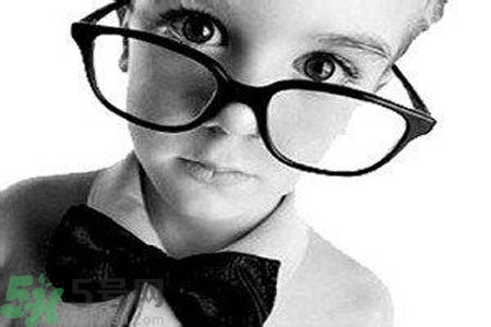 近視眼是什么？近視眼的癥狀有哪些？