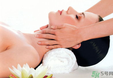 乳腺增生是怎么引起的？乳腺增生如何調(diào)理？