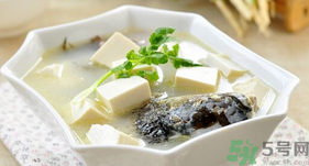 孕婦喝鯽魚湯有什么好處？孕婦喝鯽魚湯的功效與作用