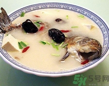 孕婦喝鯽魚湯有什么好處？孕婦喝鯽魚湯的功效與作用
