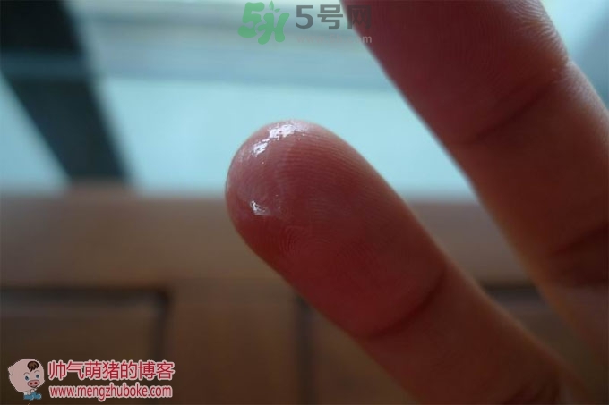 LAMER海藍(lán)之謎面霜真假對(duì)比辨別圖 LAMER乳霜真假對(duì)比辨別 LAMER海藍(lán)之謎面霜真假對(duì)比辨別圖 LAMER乳霜真假對(duì)比辨別