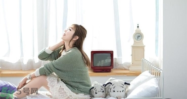 美瞳怎么分左右眼？戴美瞳能睡覺(jué)嗎？