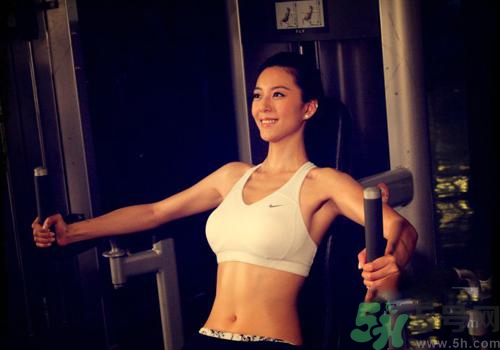 副乳形成的原因 副乳會自己消除嗎？