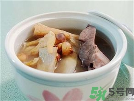 秋天喝什么湯好?秋天喝湯的好處 秋天喝什么湯好?秋天喝湯的好處