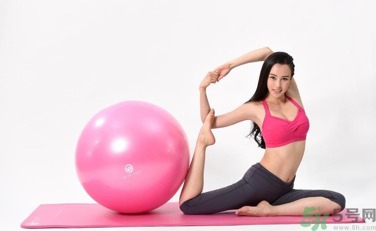 女生去健身房能減肥嗎？女生健身房塑形計(jì)劃