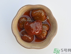 吃山楂會發(fā)胖嗎?一個山楂的熱量是多少 吃山楂會發(fā)胖嗎?一個山楂的熱量是多少