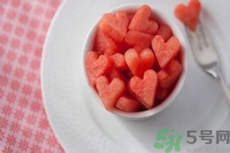 秋季為什么不能吃瓜？秋季吃瓜有什么危害？