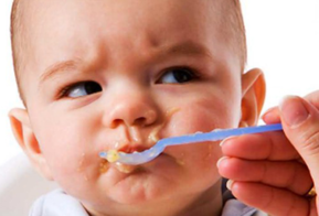 小孩脾胃虛弱該如何調(diào)理？小孩脾胃虛弱的癥狀