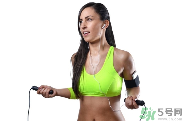 跳繩會(huì)讓胸部下垂嗎？跳繩會(huì)導(dǎo)致胸下垂嗎？
