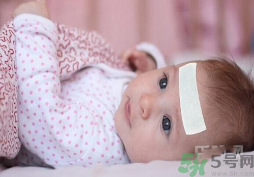 寶寶發(fā)燒多久才能退燒？寶寶發(fā)燒怎么辦？