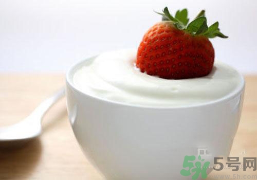 酸奶脹氣能喝嗎？酸奶脹袋能喝嗎？