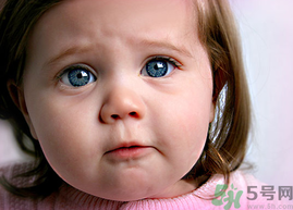 寶寶秋季過敏性皮炎是什么引起的？寶寶秋季過敏性皮炎的預(yù)防及治療