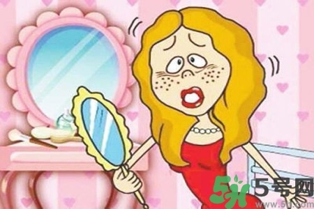 濫用抗生素會(huì)導(dǎo)致免疫力下降嗎？?濫用抗生素會(huì)出現(xiàn)什么癥狀？