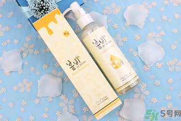 春雨卸妝水好用嗎？春雨卸妝水怎么使用？