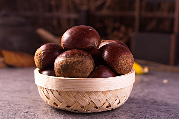 吃板栗上火嗎？板栗吃多了會(huì)上火嗎？