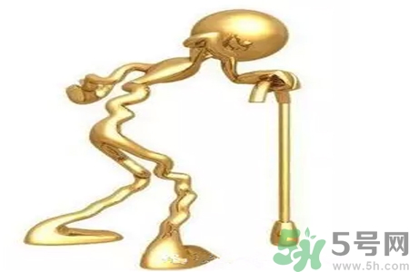 預(yù)防骨病需要注意哪些姿勢(shì)？秋季預(yù)防骨病的方法有哪些？