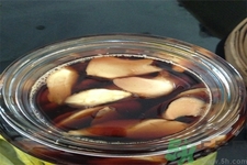 醋泡姜可以吃嗎？吃醋泡姜對人身體有什么好處嗎？