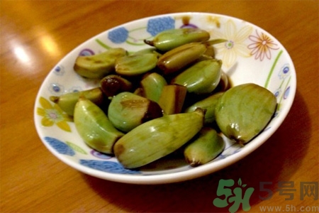  醋泡大蒜對(duì)健康有什么影響？醋泡大蒜的做法是什么？